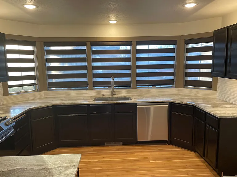 1012 N Silver Ash Ave — Photo 8