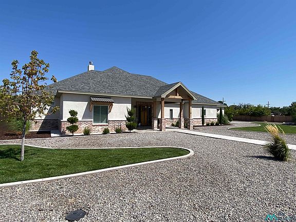 4th image of 8 Jack McClellan Dr