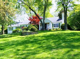 3360 Blossom Heath Rd, Kettering, OH 45419