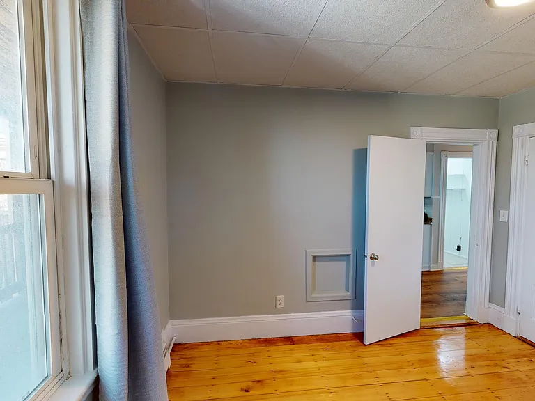 823 Dorchester Ave #3L — Photo 1