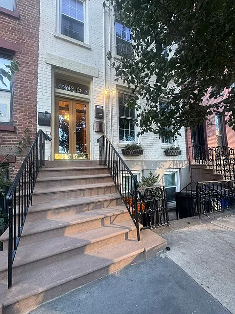 6 Mercer St #1
