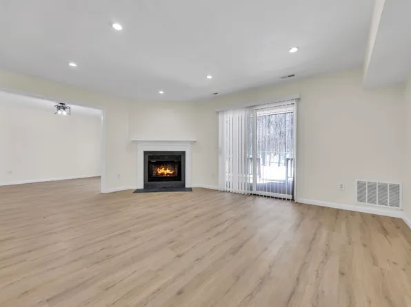 113 Heather Ct, Edison, NJ 08820