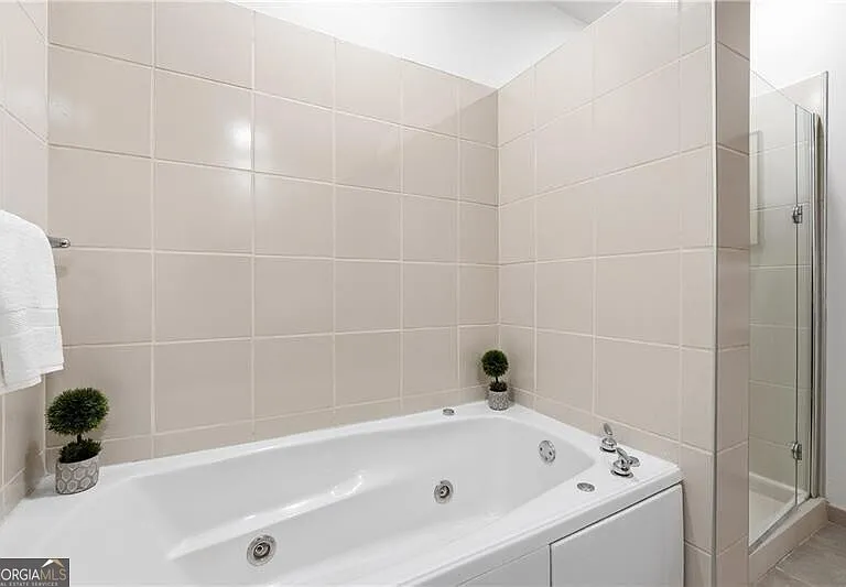 805 Peachtree St NE #415 — Photo 42