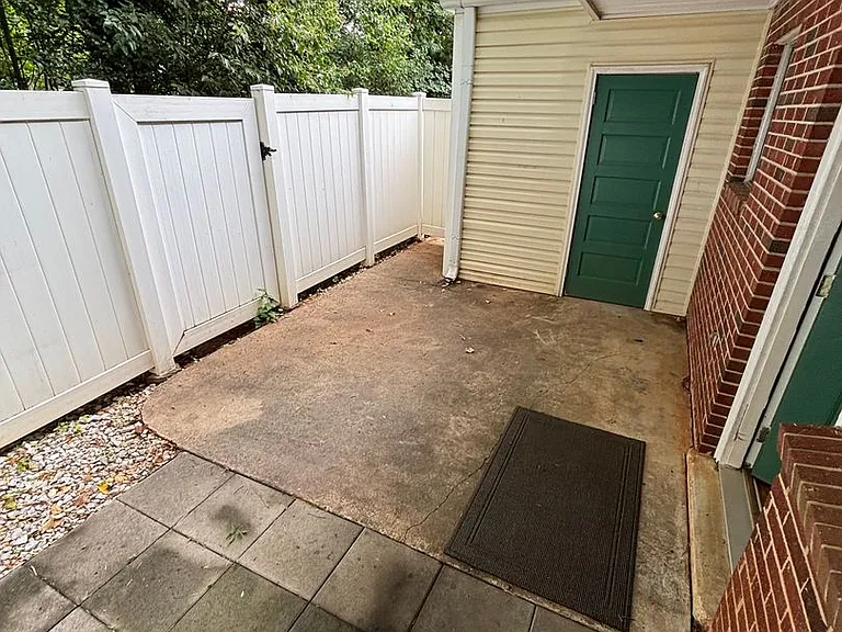 2378 Champion Ct — Photo 7