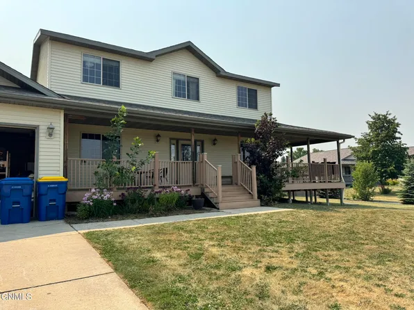 3651 Palomino Dr N, Mandan, ND 58554