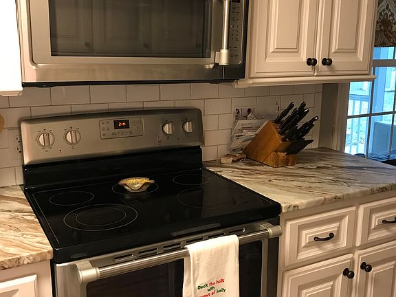 Maytag stove and microwave 