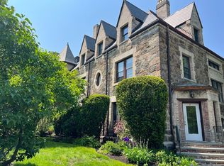 11 Garrison Rd APT 3, Brookline, MA 02445