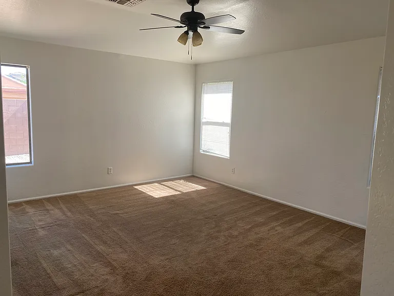 9124 W Heber Rd — Photo 16