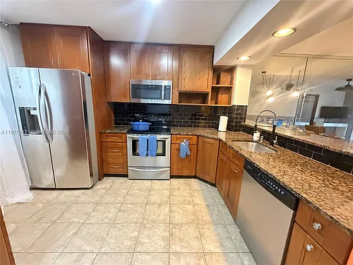 896 N Federal Hwy #326 Photo 1