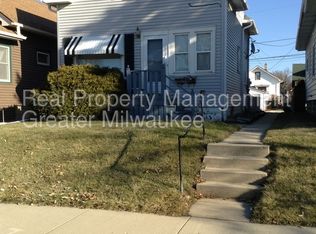 1962 S 72nd St, West Allis, WI 53219