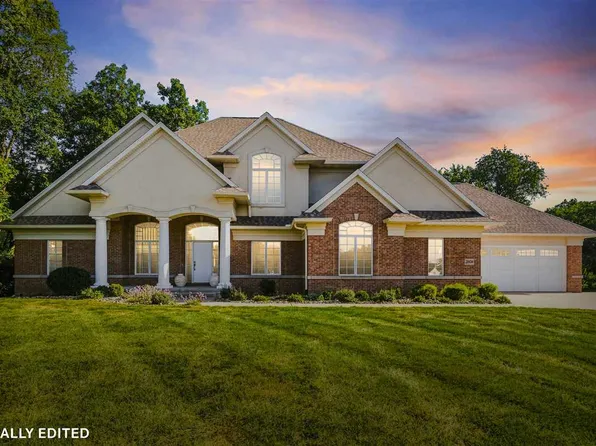 2804 Deer Valley Dr NW, Swisher, IA 52338