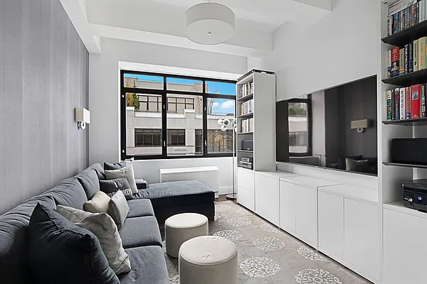 Sold by Compass | media 40