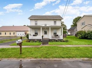 22 Lincoln Ave, Tully, NY 13159