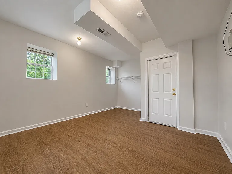 104 Middlesex Rd #1A — Photo 8
