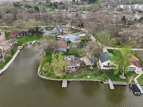 5th image of 472 Wolfe Dr