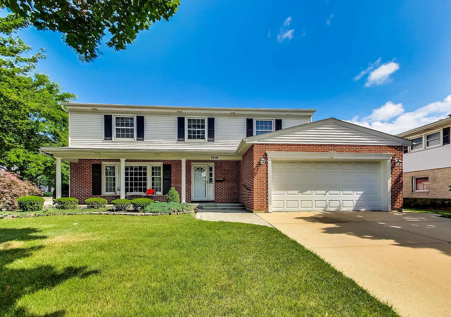 1816 E Robinhood Ln, Arlington Heights, IL 60004 Zillow