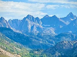 162 Alpine Dr, Bishop, CA 93514