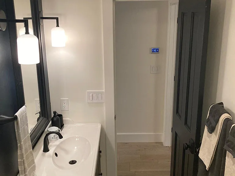 385 Beaverdam Rd — Photo 14