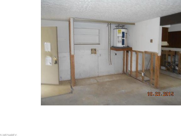 5th image of 1561 Treetop Trl #12