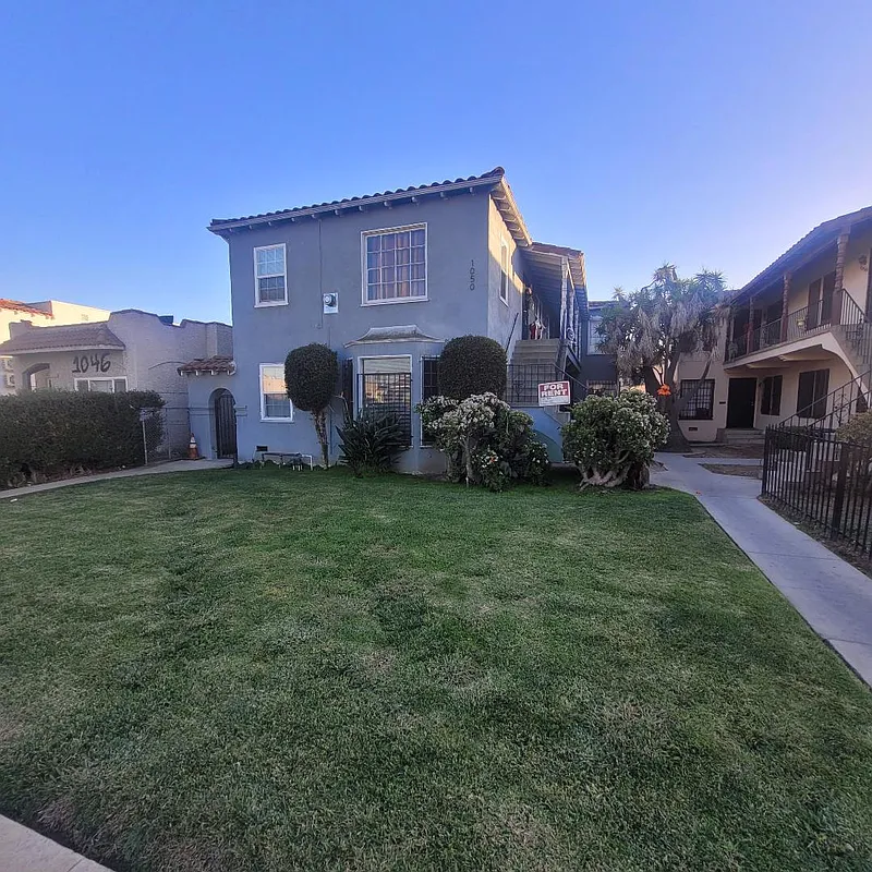 1 bed, 1.0 bath, 715 sqft, $1,925 — Photo 1