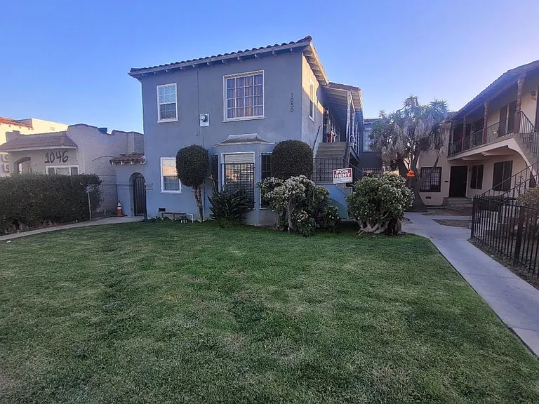 1050 W 84th Pl — Photo 1