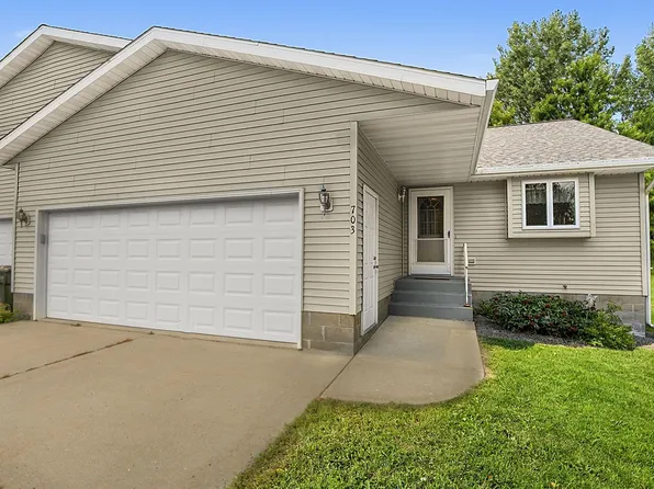 703 2nd Ave NE, Melrose, MN 56352