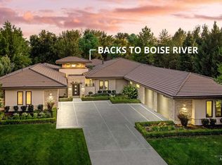325 W Rivermont Ln, Eagle, ID 83616