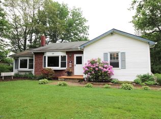 49 Mount Hermon Rd, Blairstown, NJ 07825