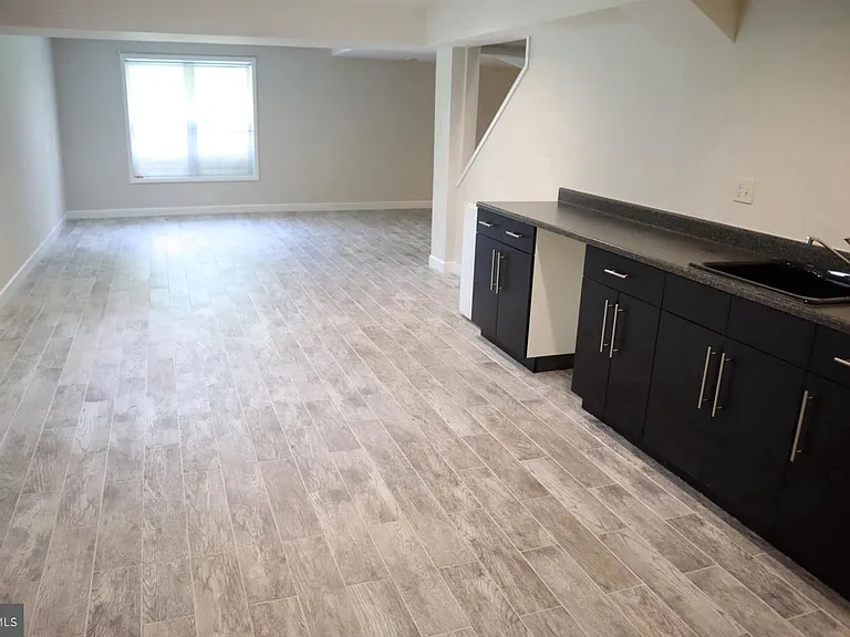 17105 Thatcher Ct — Photo 25