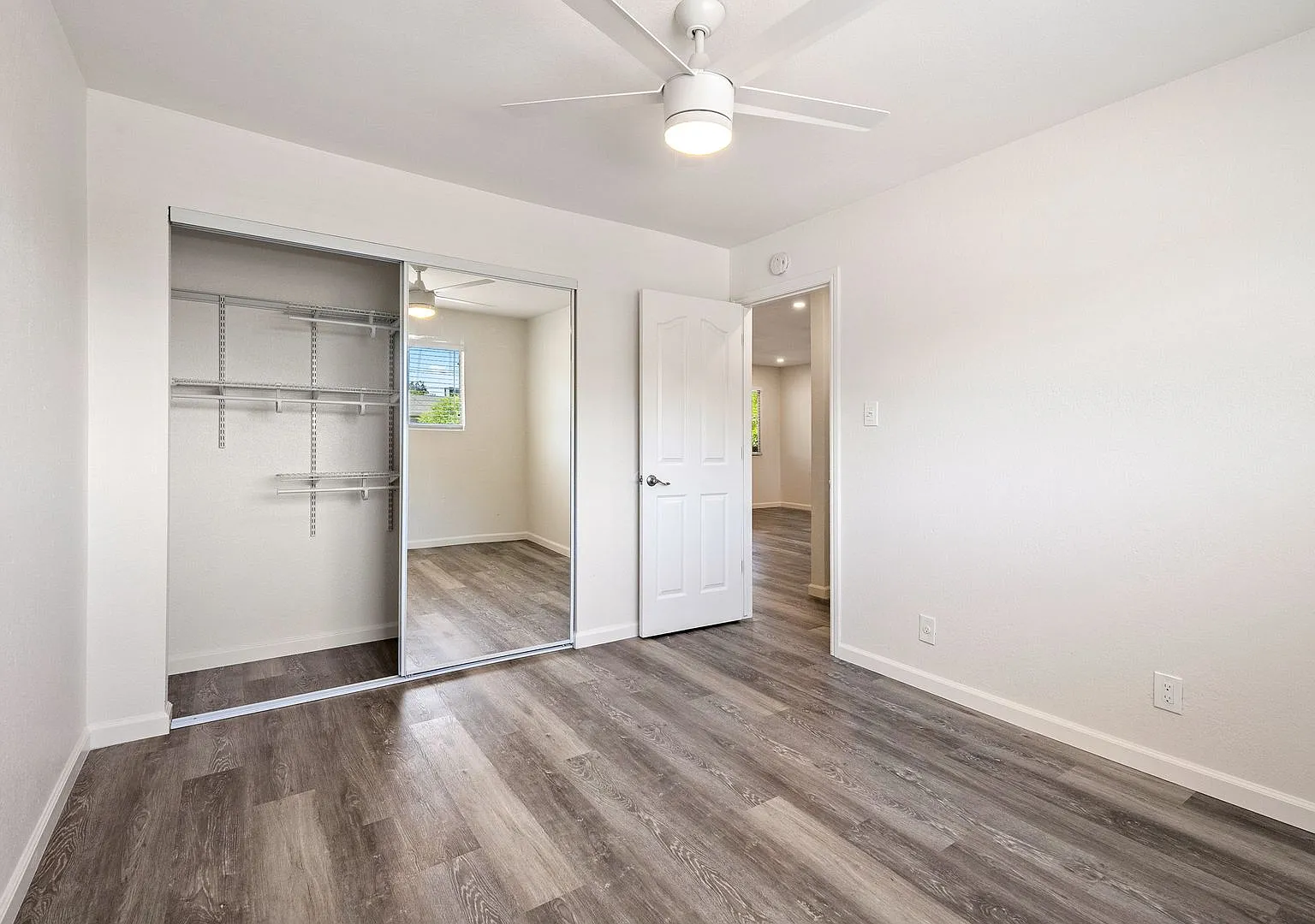 839 17th Street — Photo 3