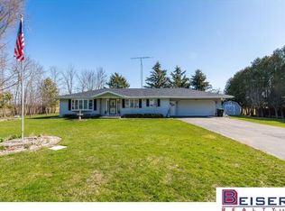 487 Poygan Rd, Omro, WI 54963