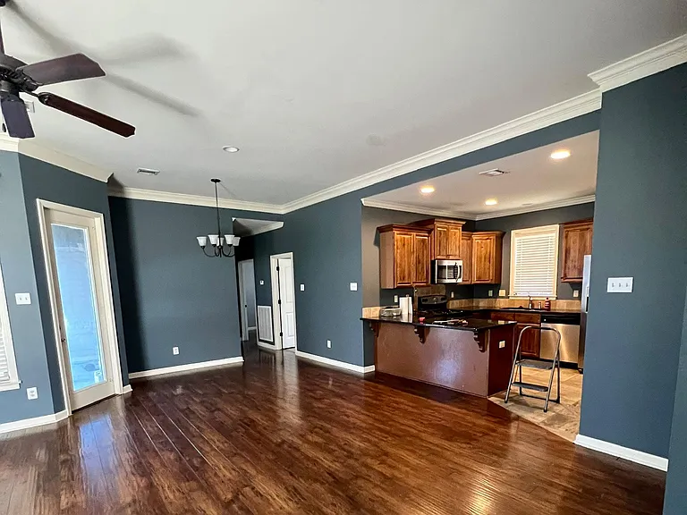 611 Rolling Mill Ln — Photo 8