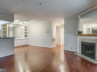20290 Beechwood Ter UNIT 102, Ashburn, VA 20147