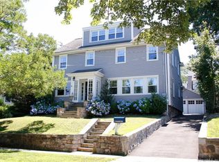 43 Chesterfield Rd, Stamford, CT 06902