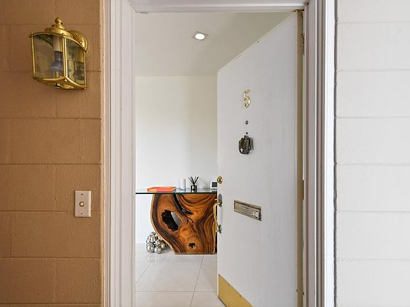 5th image of 311 Morse Blvd #1-5