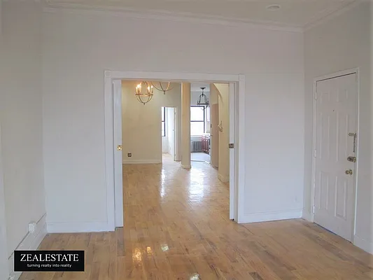 Rented by ZealEstate Group Inc | media 29