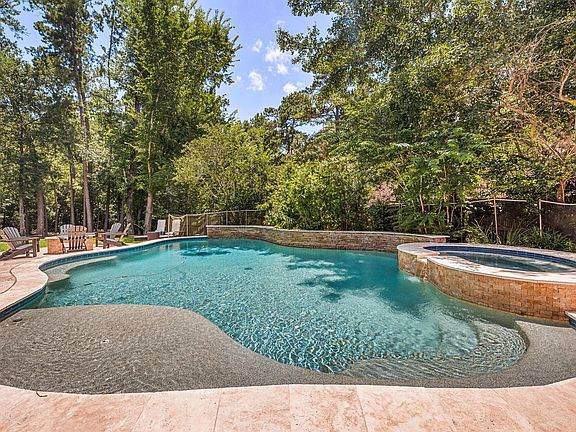 2nd image of 78 S Shawnee Ridge Cir