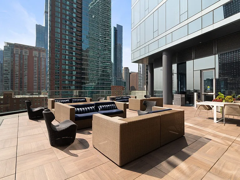 Rooftop Lounge