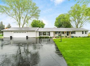 2040 Riggs Rd, Newark, OH 43055