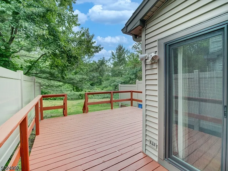 3 bed, 2.5 bath, $3,600 — Photo 4