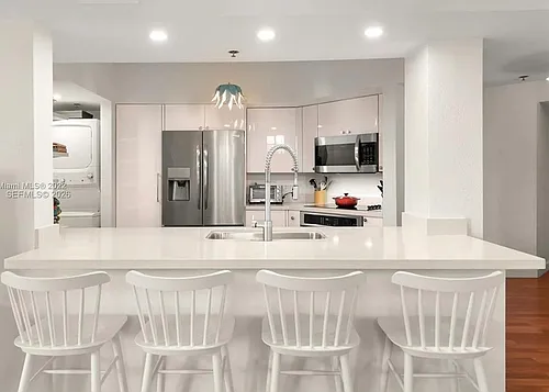 125 Jefferson Ave #A121 Photo 1 125 Jefferson Ave #A121 Photo 1