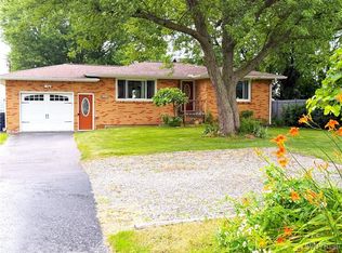 653 S Colony Rd, Grand Island, NY 14072