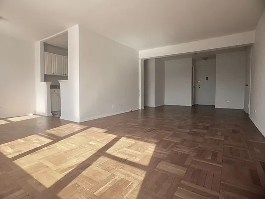 Rented by Sovereign Associates | media 12