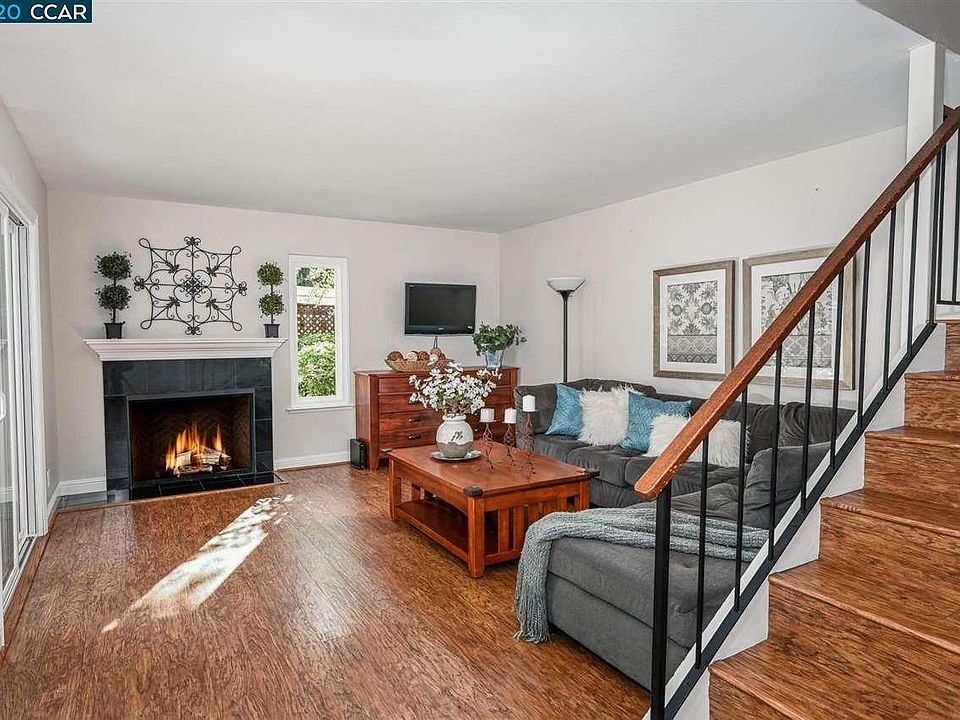 1st image of 304 Garden Creek Pl