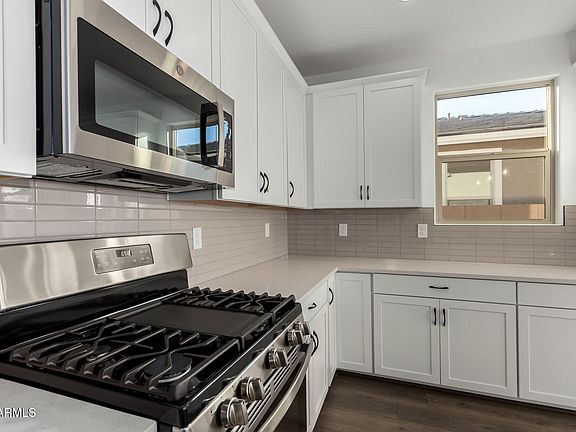 3rd image of 40532 W WADE Drive