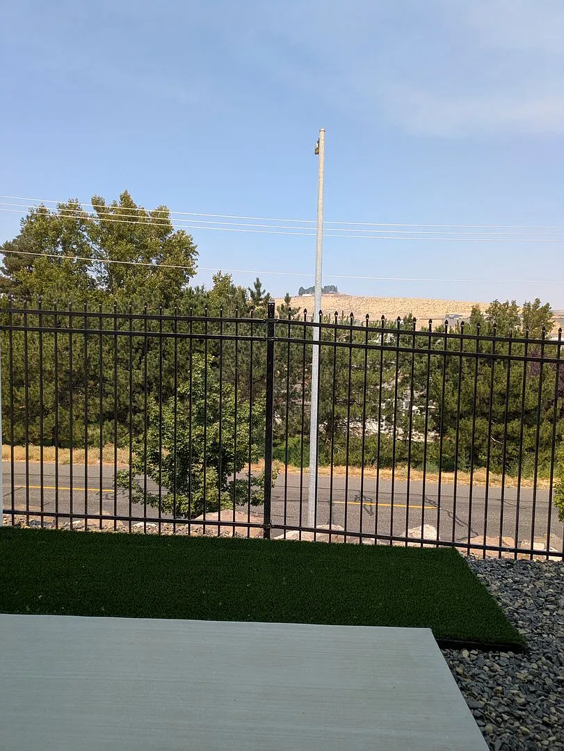 Brand New Townhome! — Photo 4
