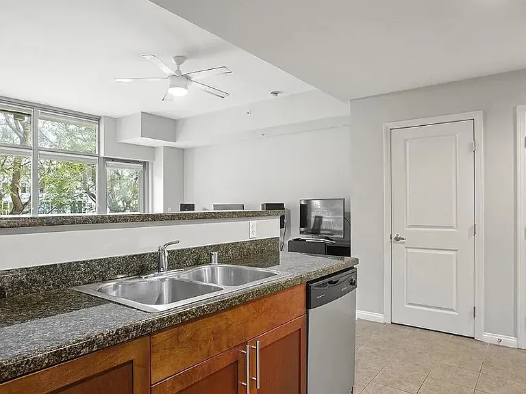 206 Park Blvd #205 — Photo 13