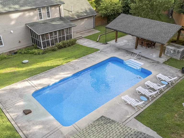 2541 Cross Winds Ln — Photo 20