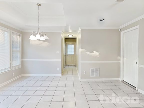 4th image of 4112 Trotters Way Dr