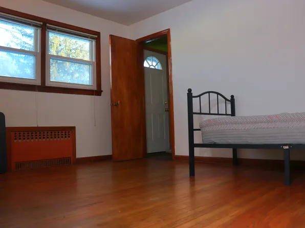 (undisclosed Address), Woodbridge, NJ 07095